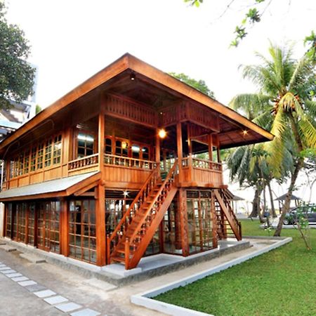 Archipelago Carita Sukarame Exterior photo